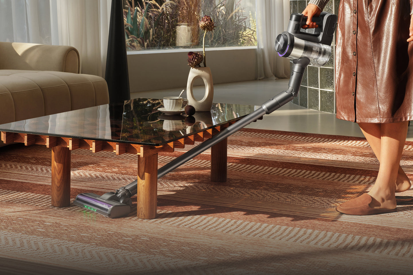 Łatwe sprzątanie pod meblami - 